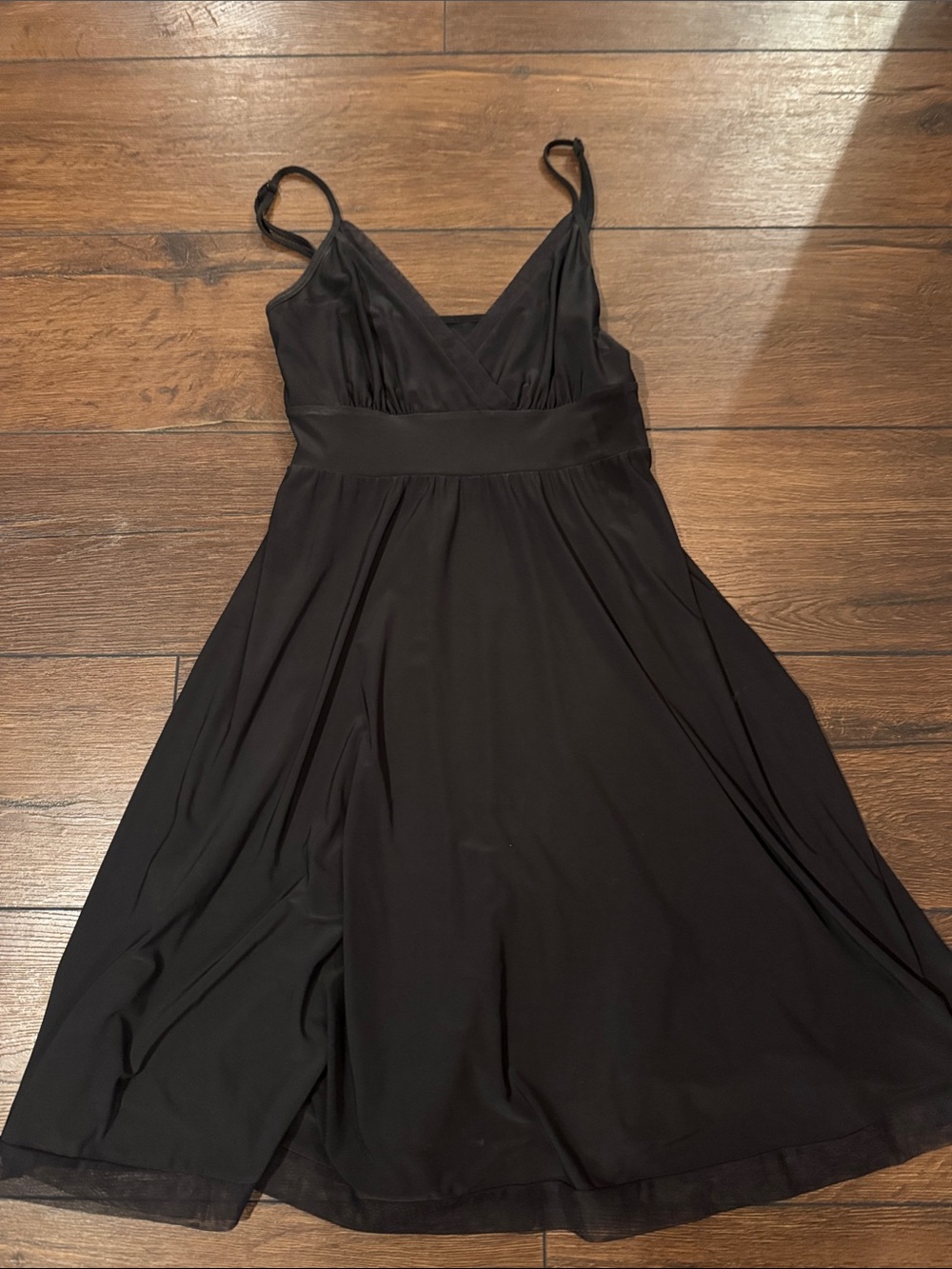 Black V-Neck Spaghetti Strap Dress express size small